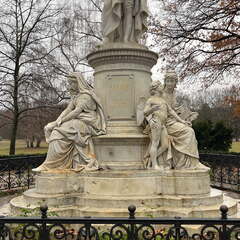 24-12-08 12-39-15 1777